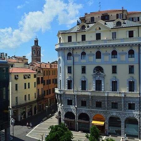 Residence Piazza Garibaldi Padua Exterior foto